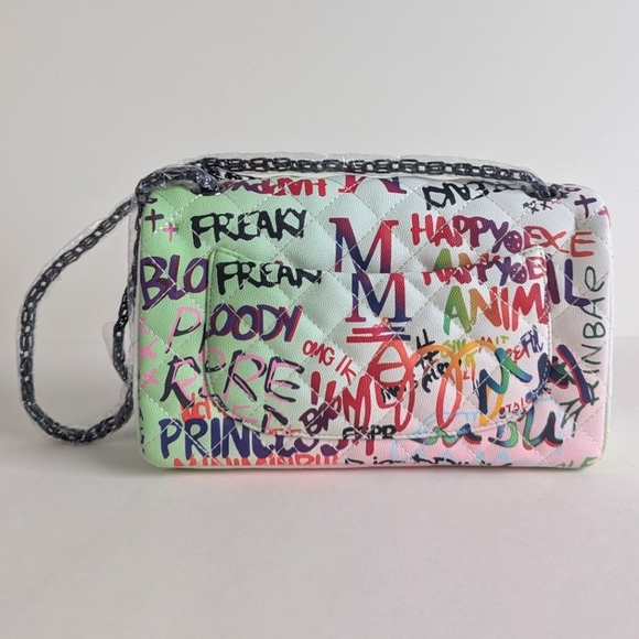 Boutique Quilted Graffiti Print Shoulder Bag Structured Crossbody w/ Chain Strap - Picture 4 of 16